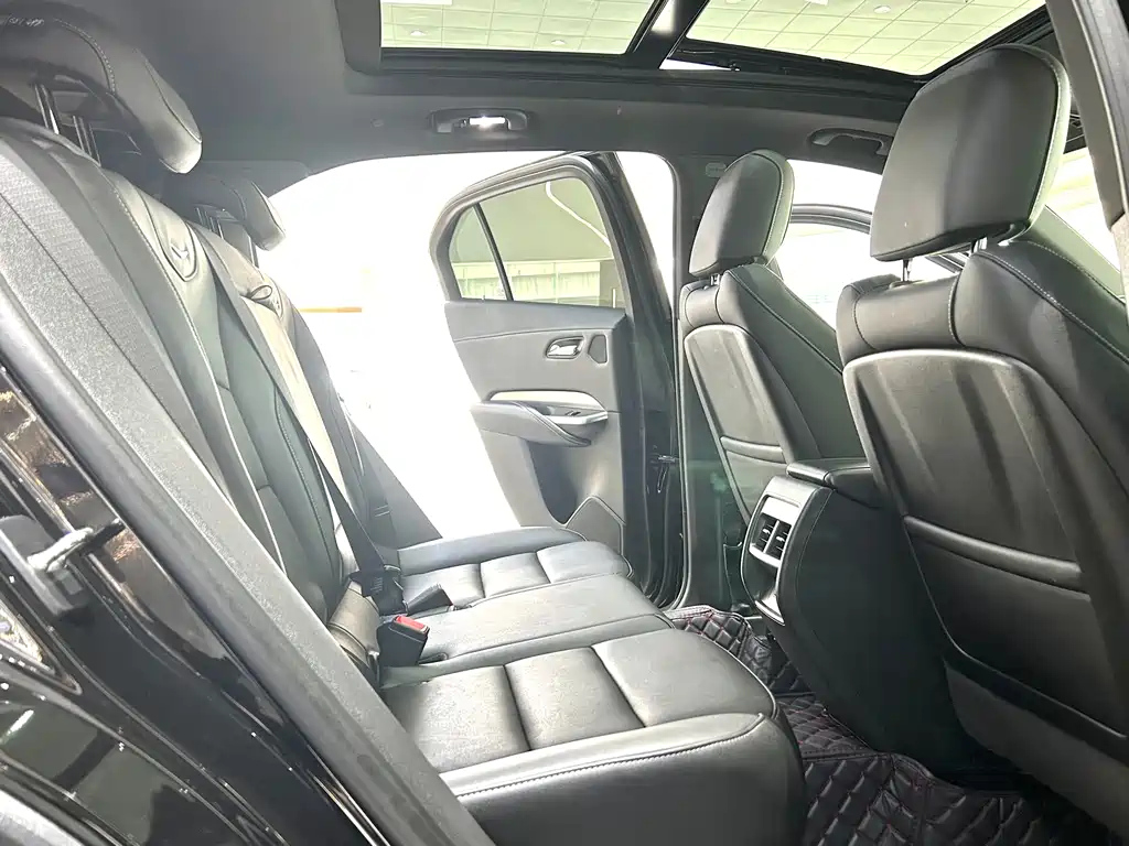 CADILLAC XT4 2020