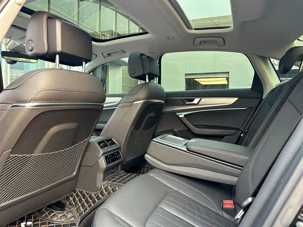 AUDI A6L 2019