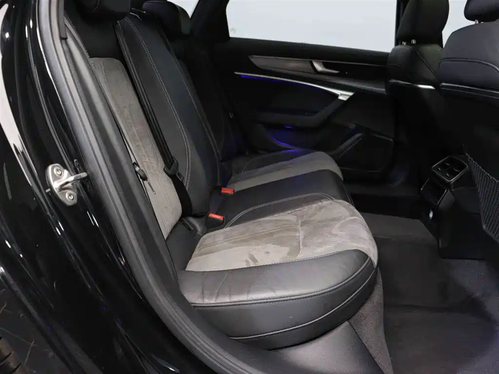 AUDI A6L 2020