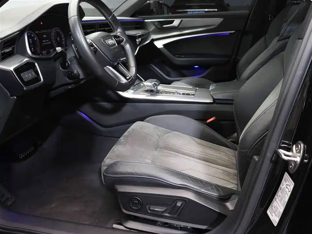 AUDI A6L 2020