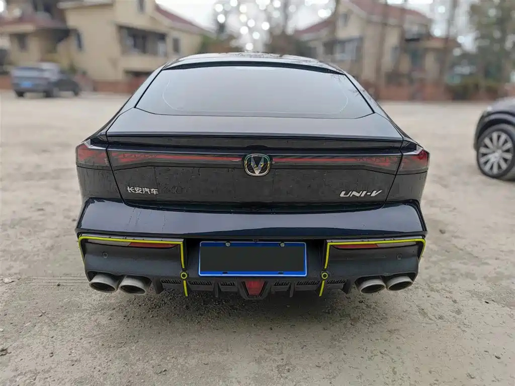 CHANGAN UNI-V 2022