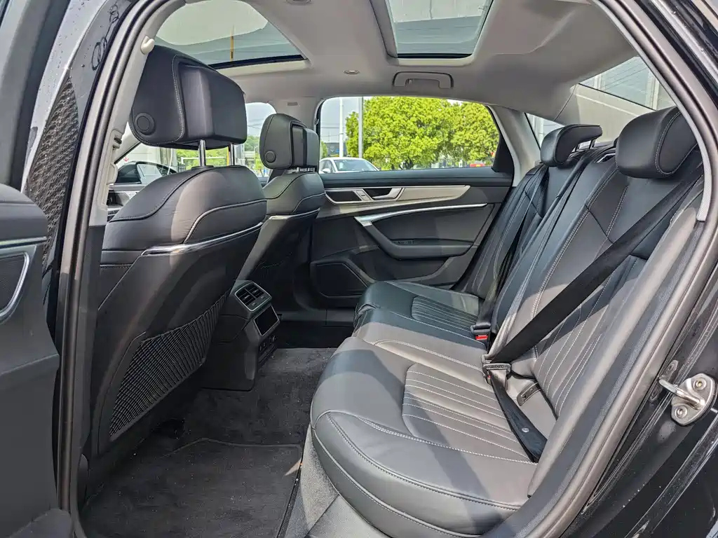 AUDI A6L 2023