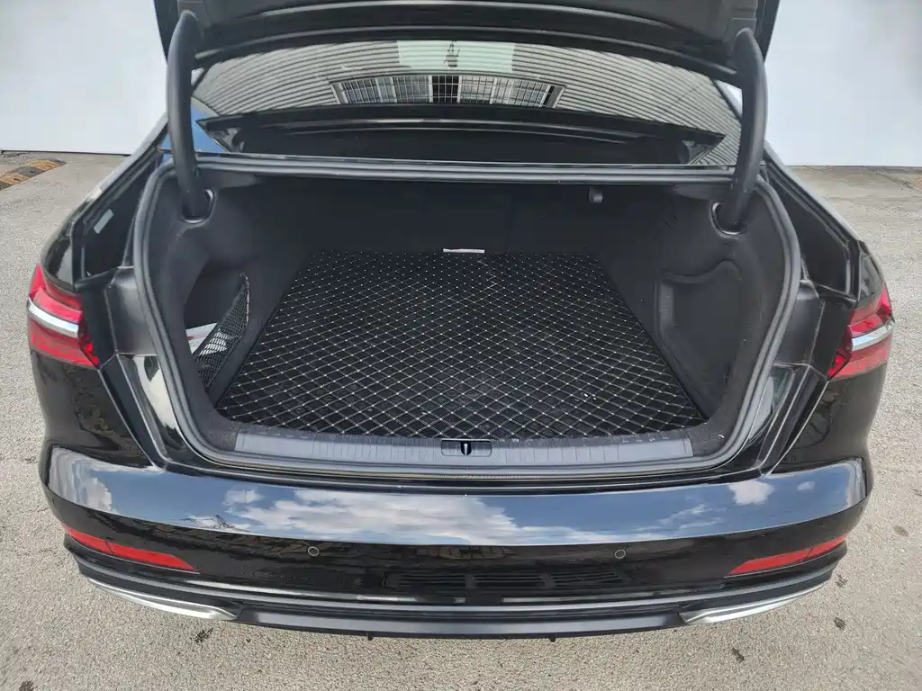 AUDI A6L 2021