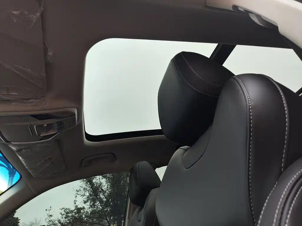 GEELY AUTO BOYUE 2021