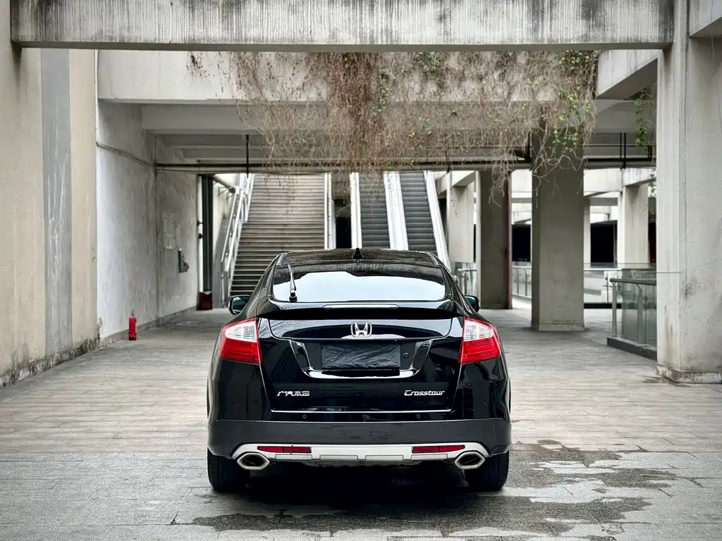 HONDA CROSSTOUR 2014