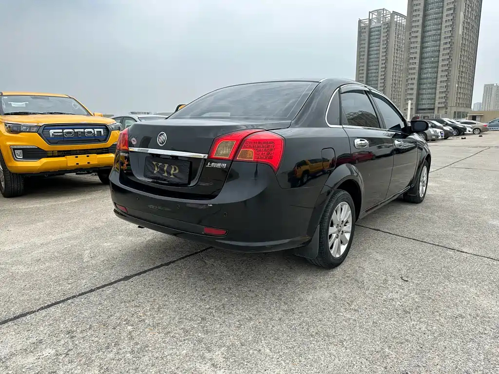 BUICK EXCELLE 2012