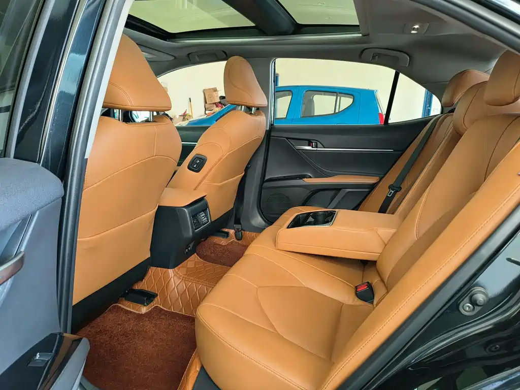 TOYOTA CAMRY 2022