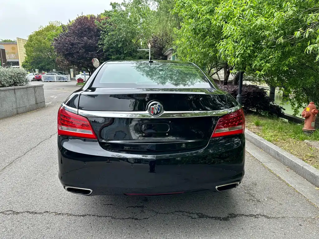 BUICK LACROSSE 2016