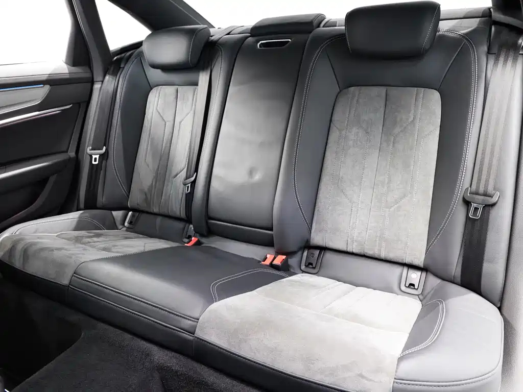 AUDI A6L 2021