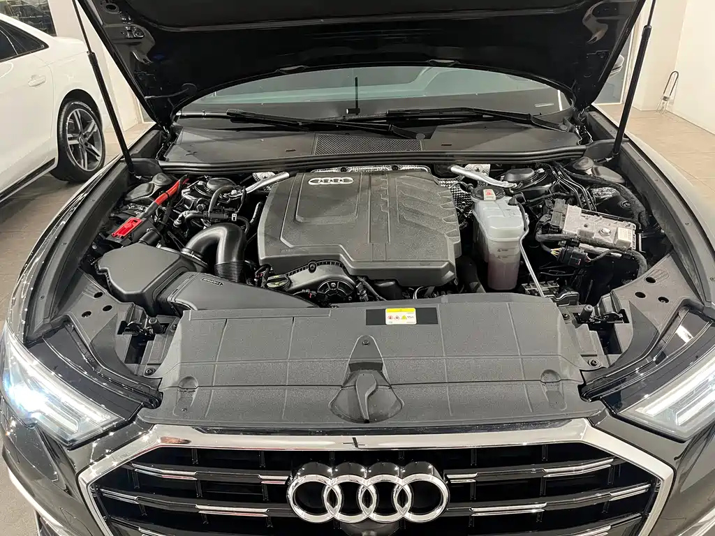 AUDI A6L 2023