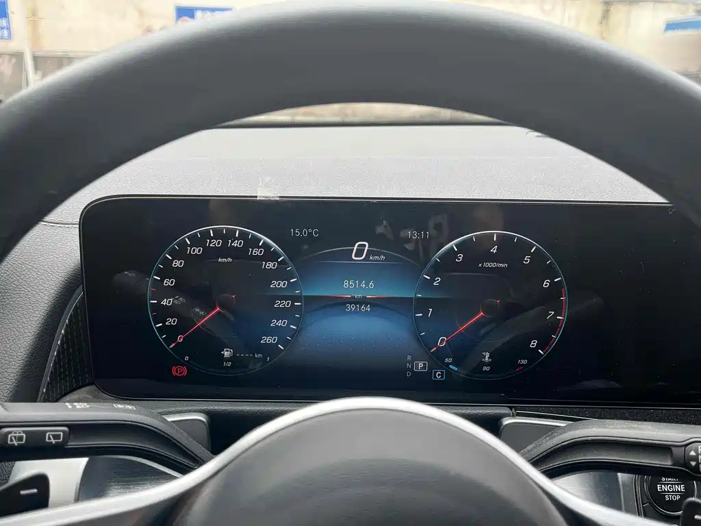 MERCEDES BENZ GLB 2022