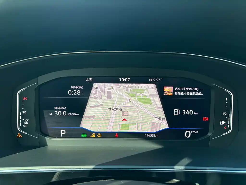 VOLKSWAGEN PASSAT 2022