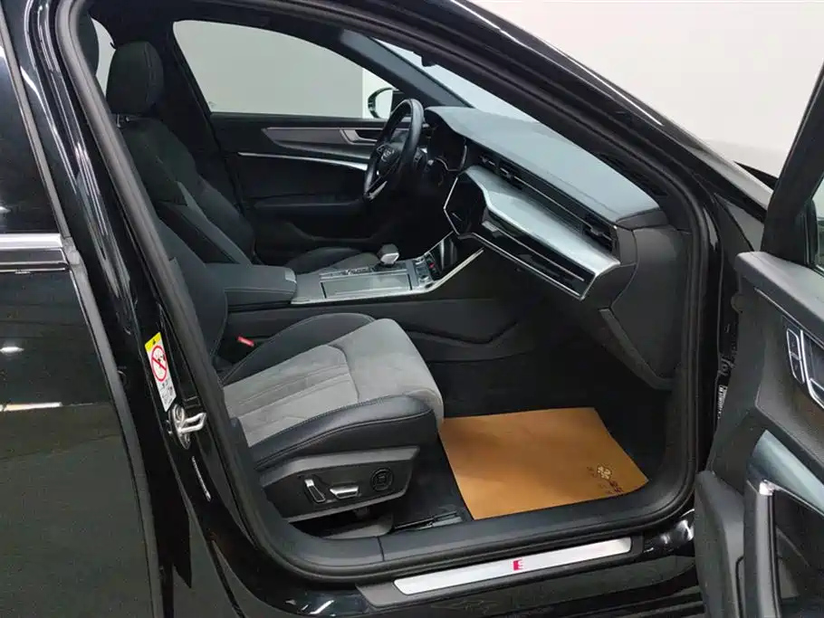 AUDI A6L 2023