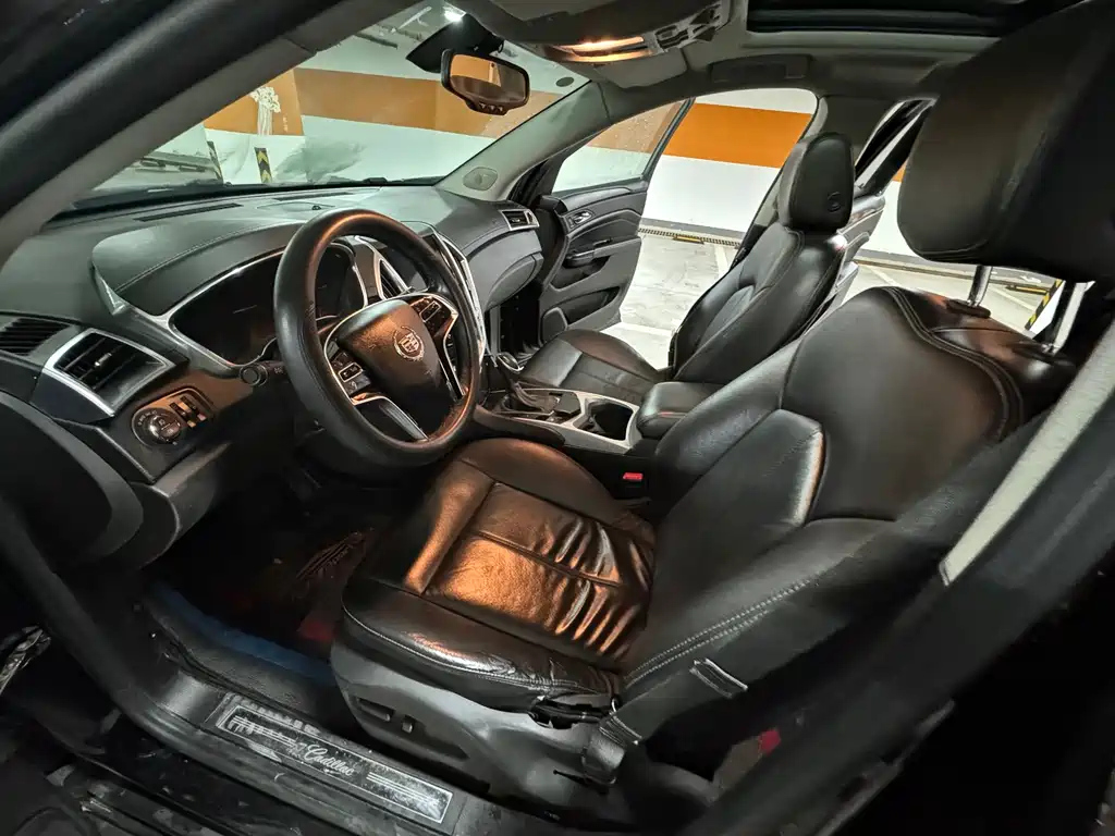 CADILLAC SRX 2014