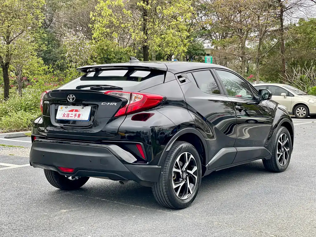 TOYOTA C-HR 2020