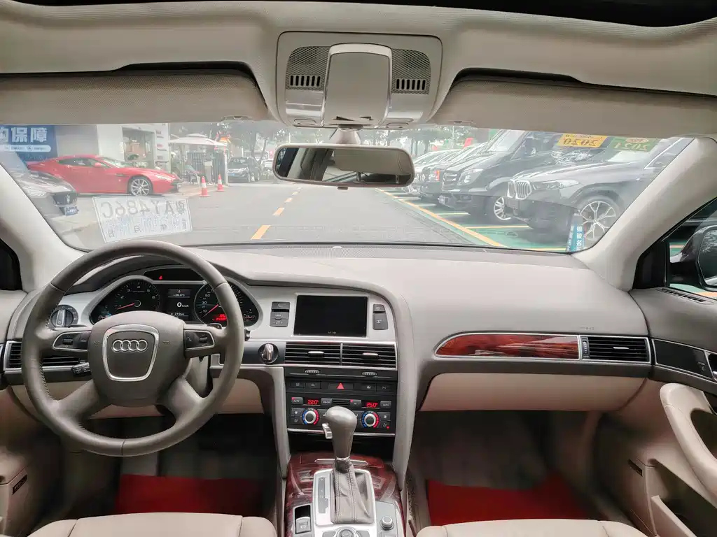 AUDI A6L 2010
