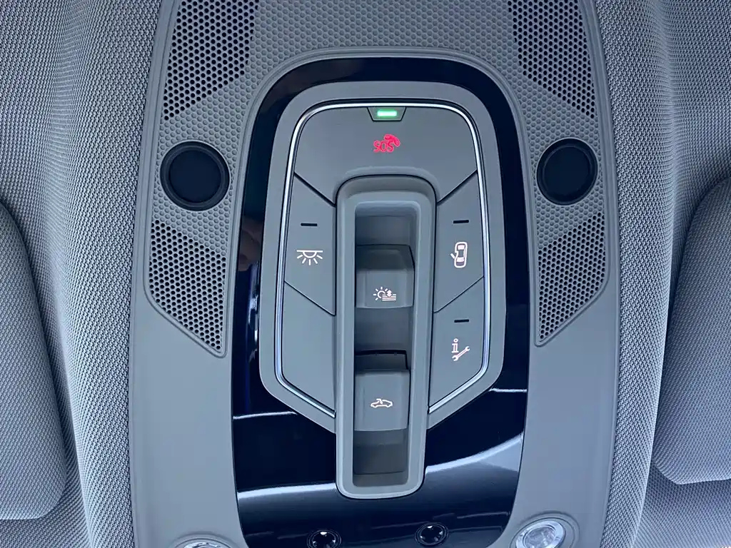 AUDI A7L 2024