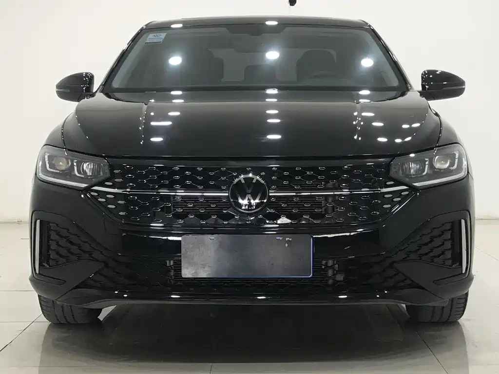 VOLKSWAGEN LAVIDA 2023