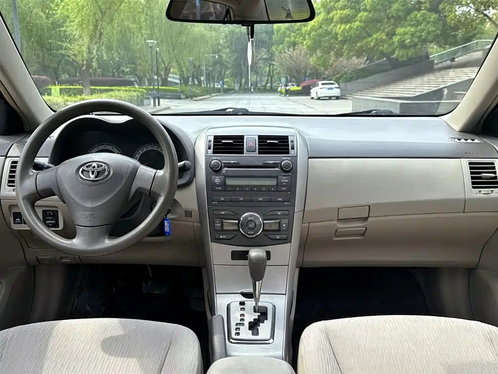 TOYOTA COROLLA 2009