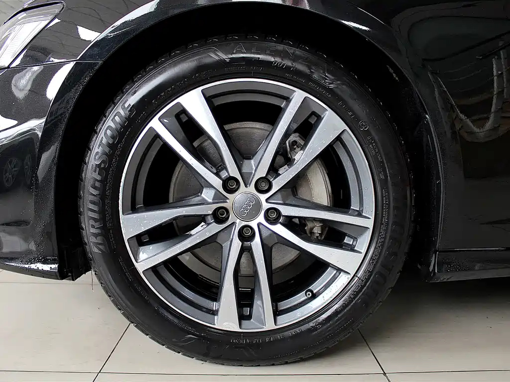 AUDI A6L 2019