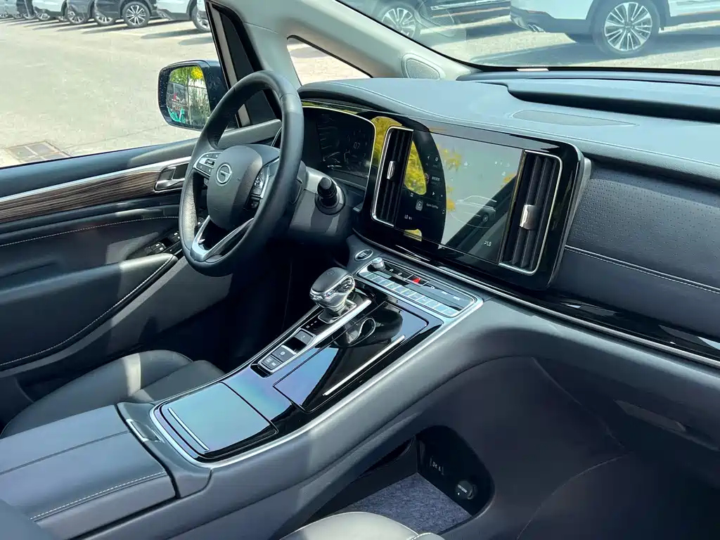 TRUMPCHI M8 2021