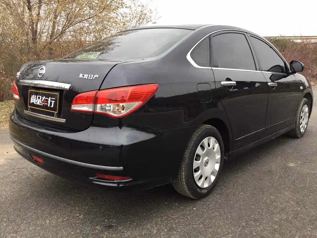 NISSAN SYLPHY 2016