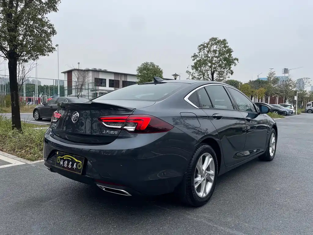 BUICK REGAL 2021