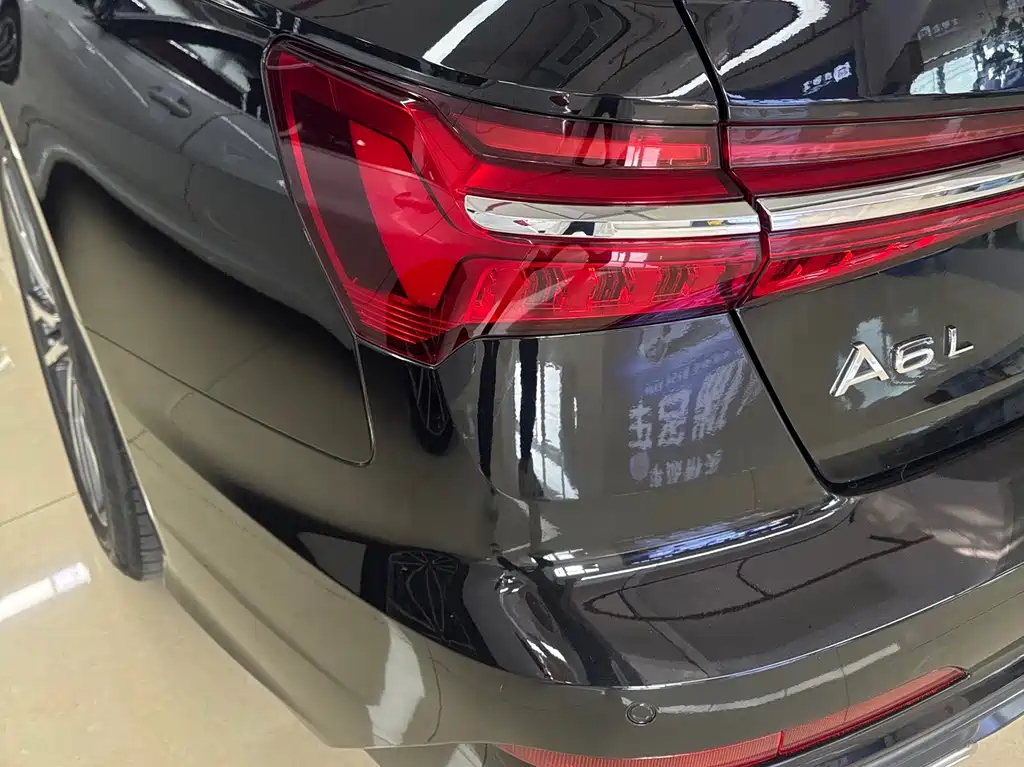 AUDI A6L 2021