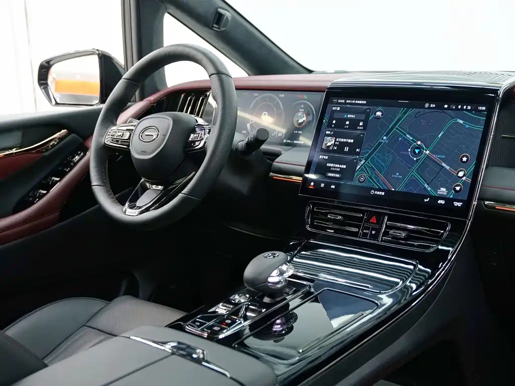 TRUMPCHI M8 2023