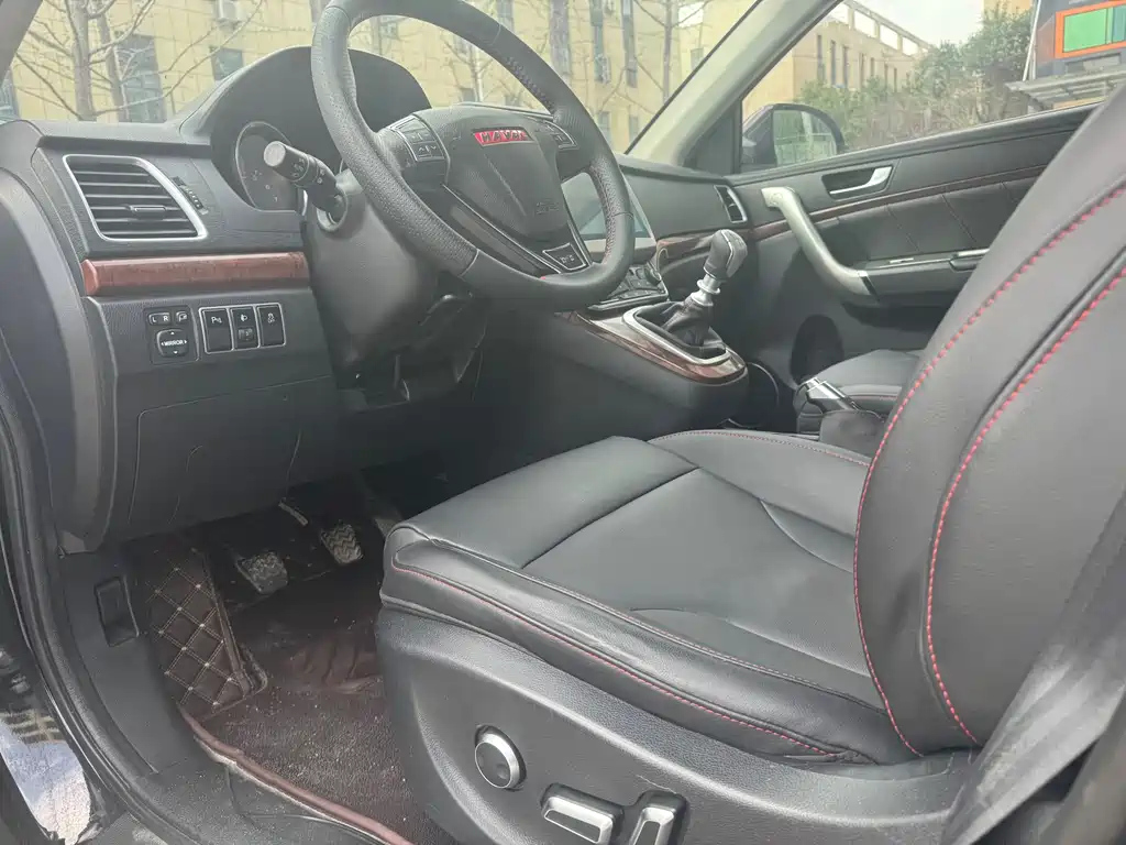 HAVAL H6 2015