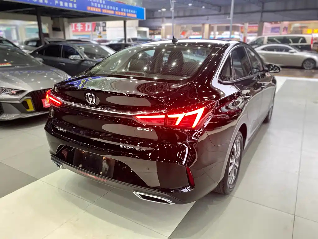 CHANGAN UNI-V 2023