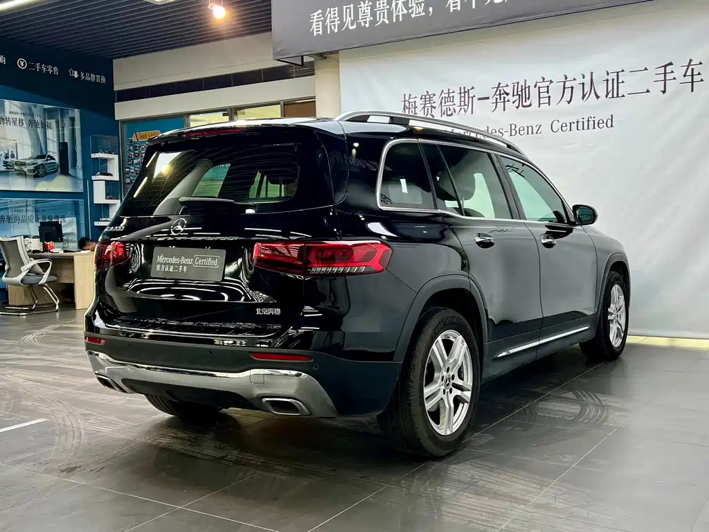 MERCEDES BENZ GLB 2020
