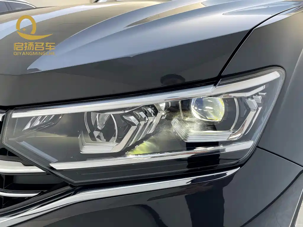 VOLKSWAGEN TAYRON 2022