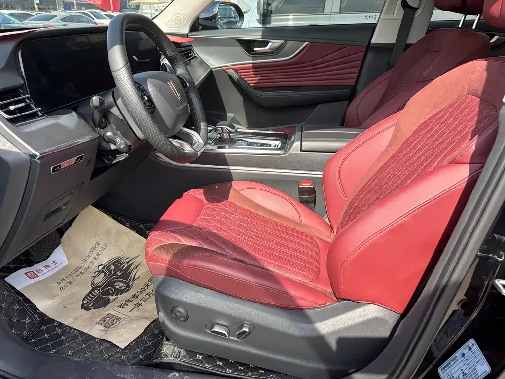 HONGQI HS5 2023