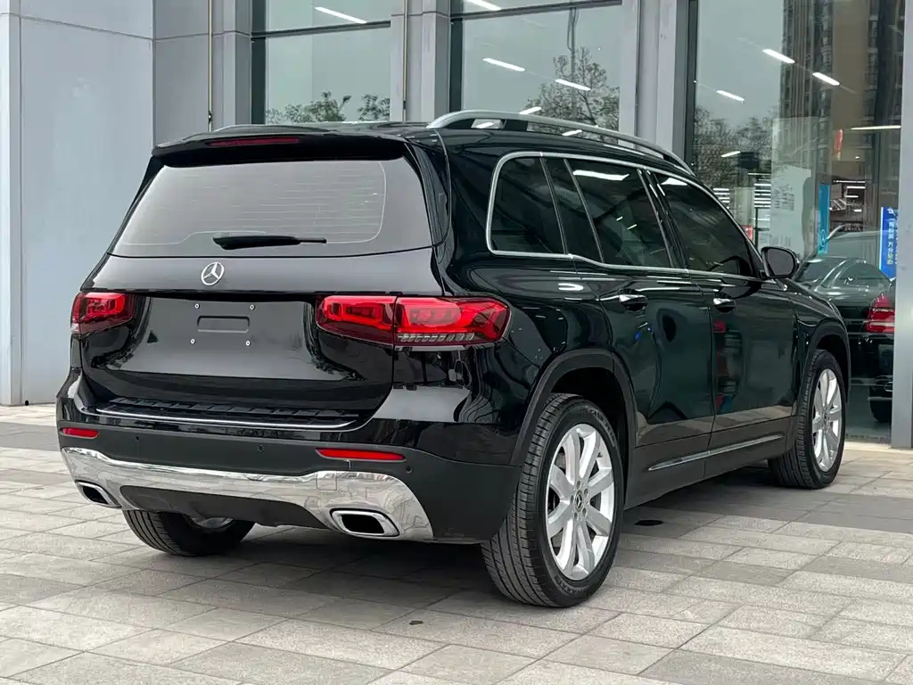 MERCEDES BENZ GLB 2020