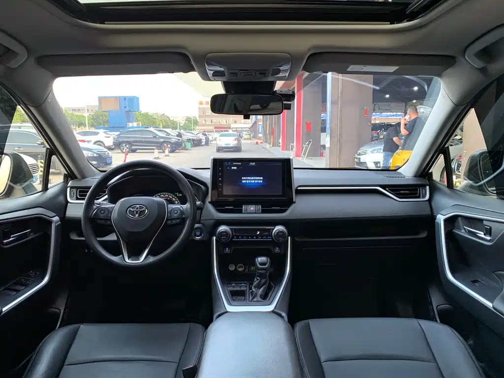 TOYOTA RAV4 RONGFANG 2021