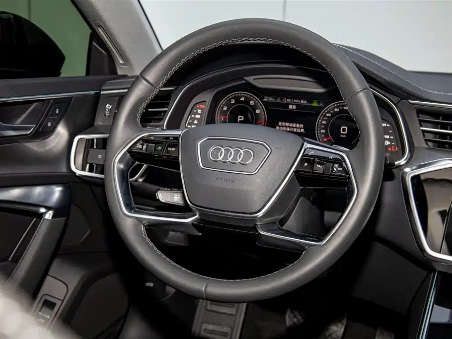 AUDI A7L 2023