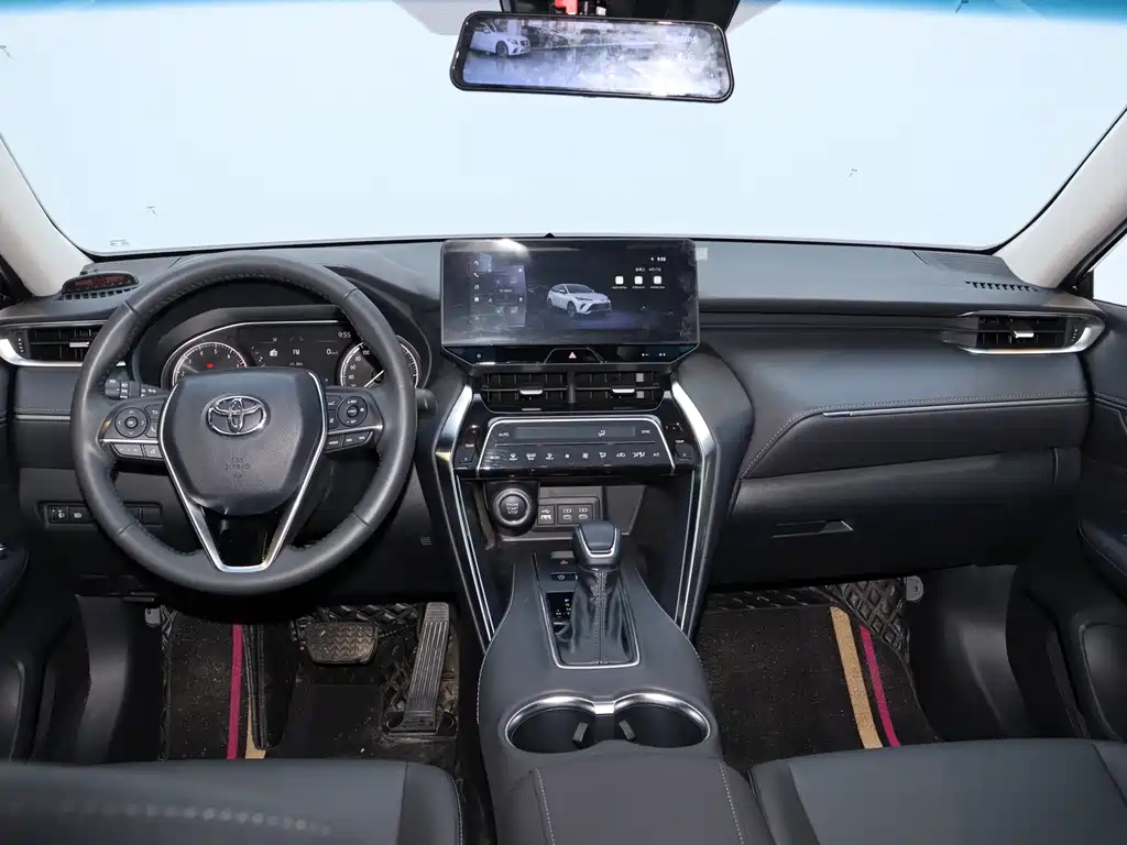 TOYOTA VENZA 2023