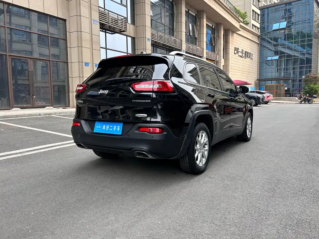 JEEP CHEROKEE 2016