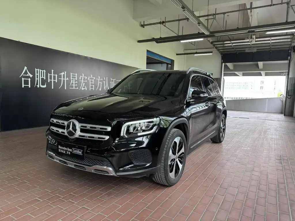 MERCEDES BENZ GLB 2021