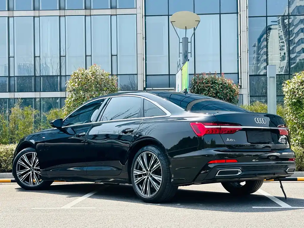 AUDI A6L 2022