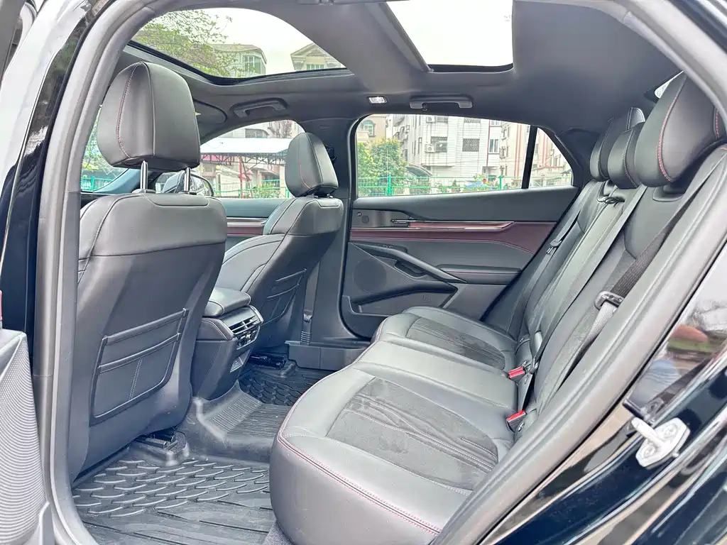 FORD MONDEO 2022