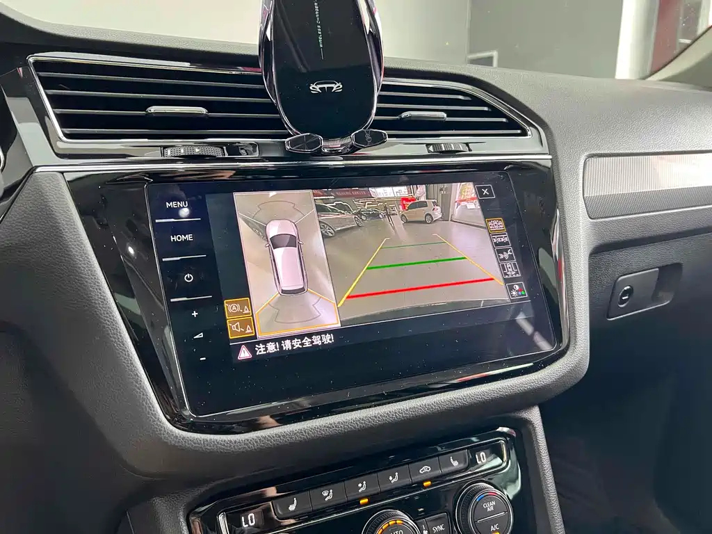 VOLKSWAGEN TIGUAN L 2019
