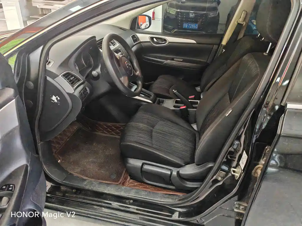 NISSAN SYLPHY 2021
