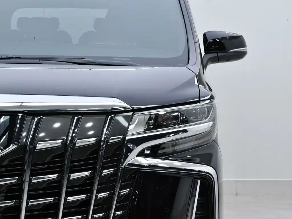 TOYOTA ALPHARD 2019