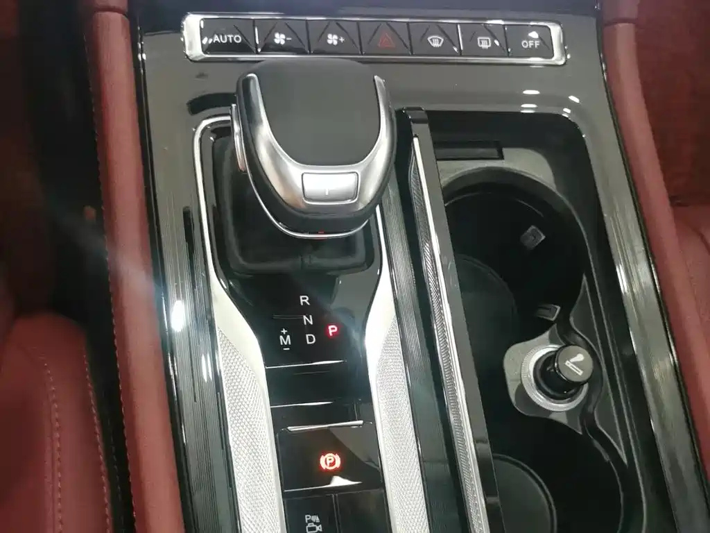 HONGQI H5 2024