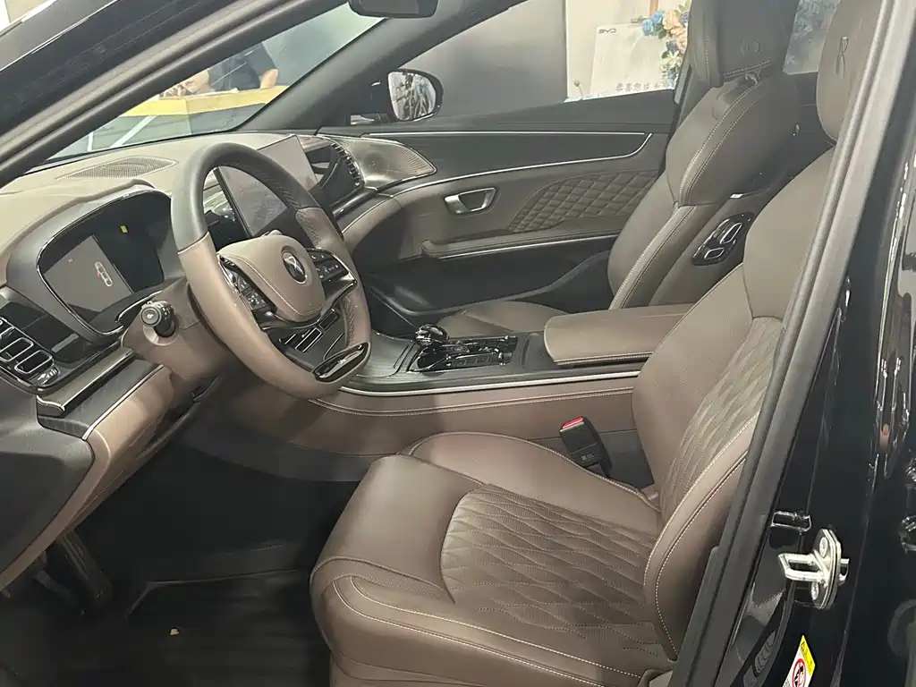 BYD HAN 2023