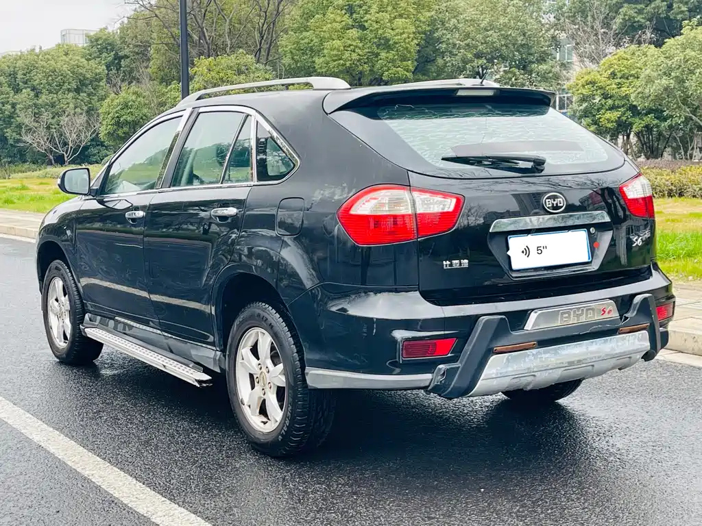 BYD S6 2014