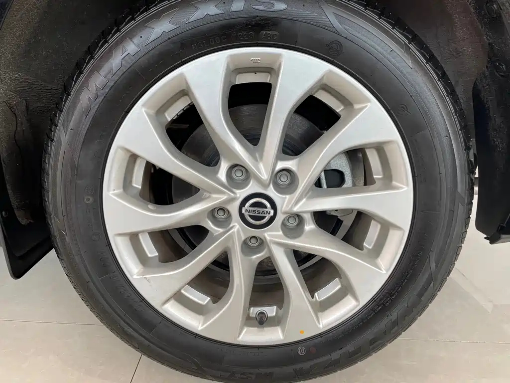 NISSAN SYLPHY 2023