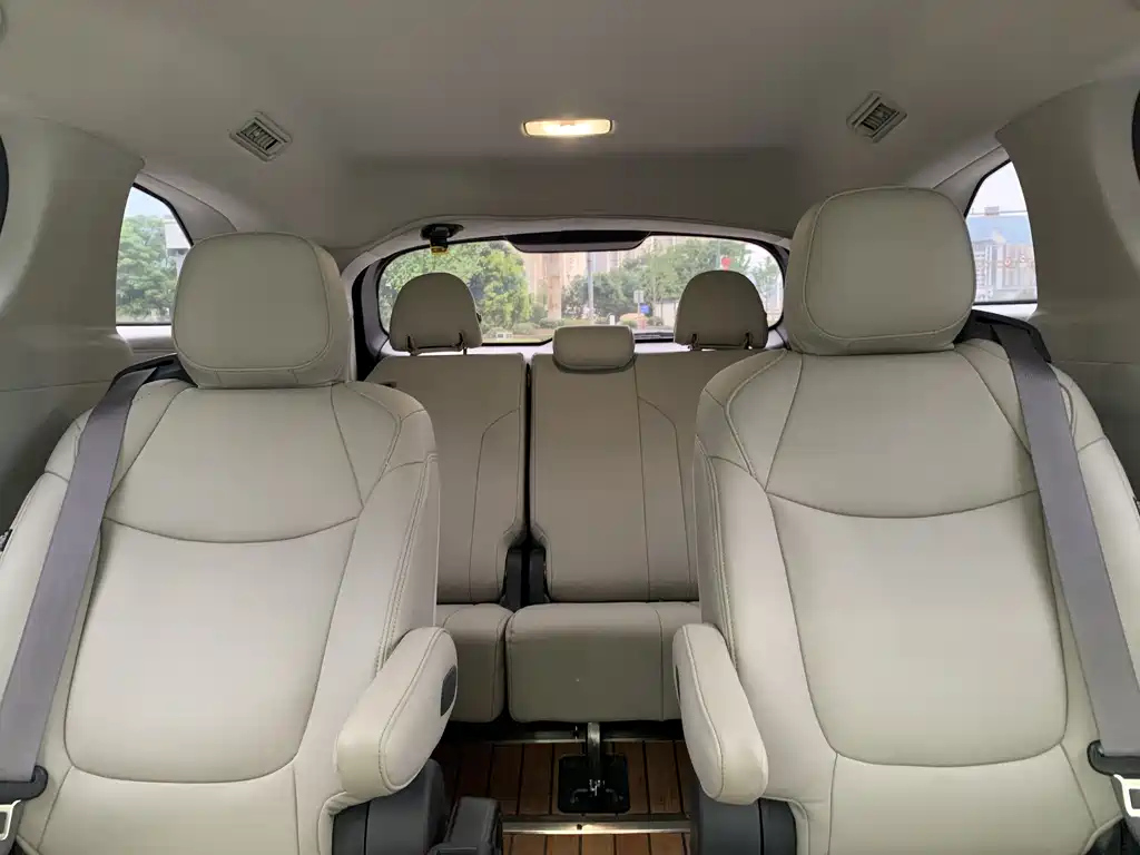 TOYOTA SIENNA SIENNA 2023